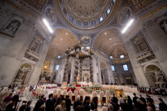 Holy Mass and Episcopal Ordination of Mons. Guido MARINI and Mons. Andrés Gabriel FERRADA MOREIRA on October 17, 2021 at St’Peters Basilica in the Vatican.